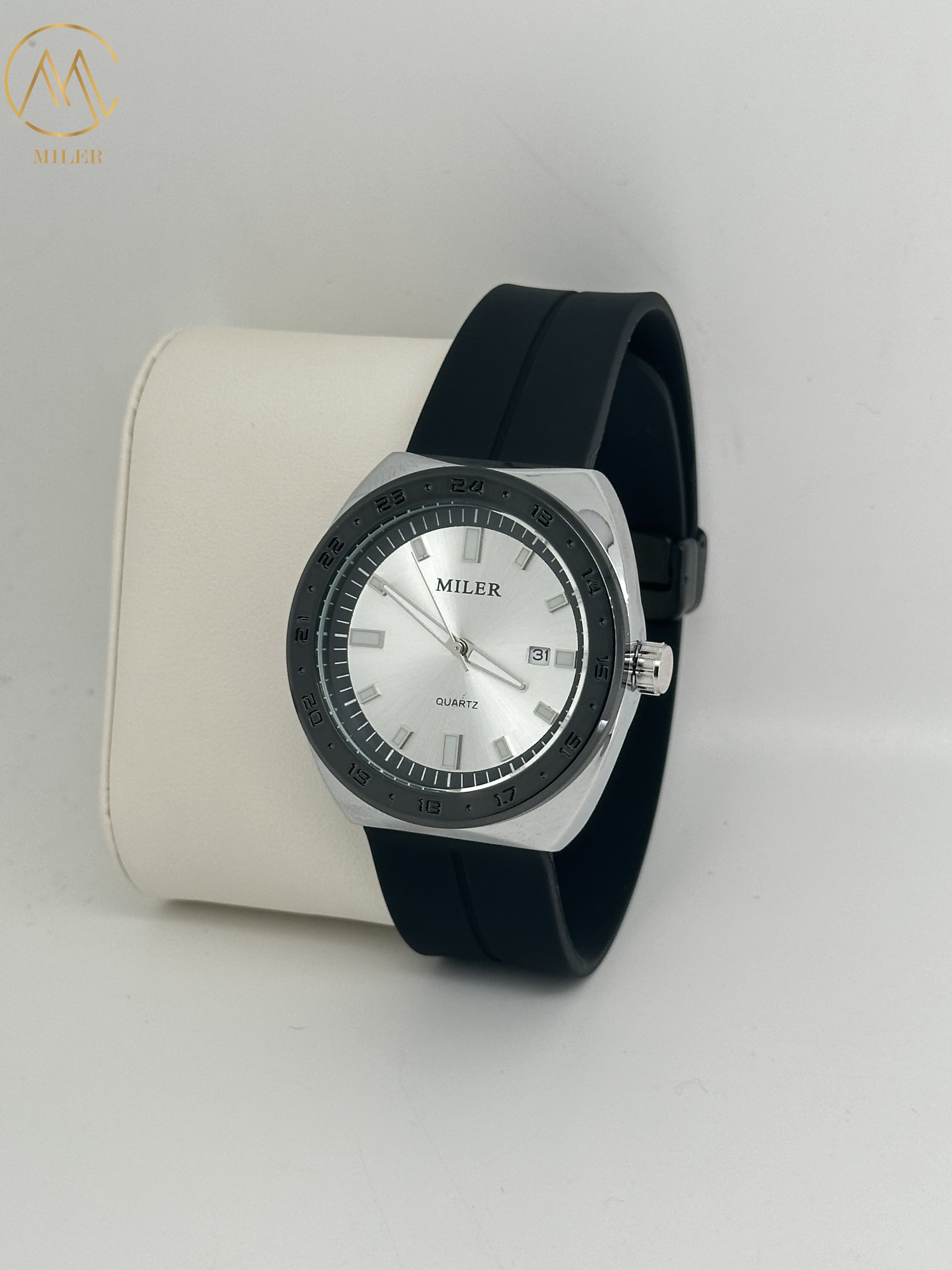 Fashion Casual Business Quartz Life Waterproof Auto Date Display Quartz Wrist watch with Silicone Stra