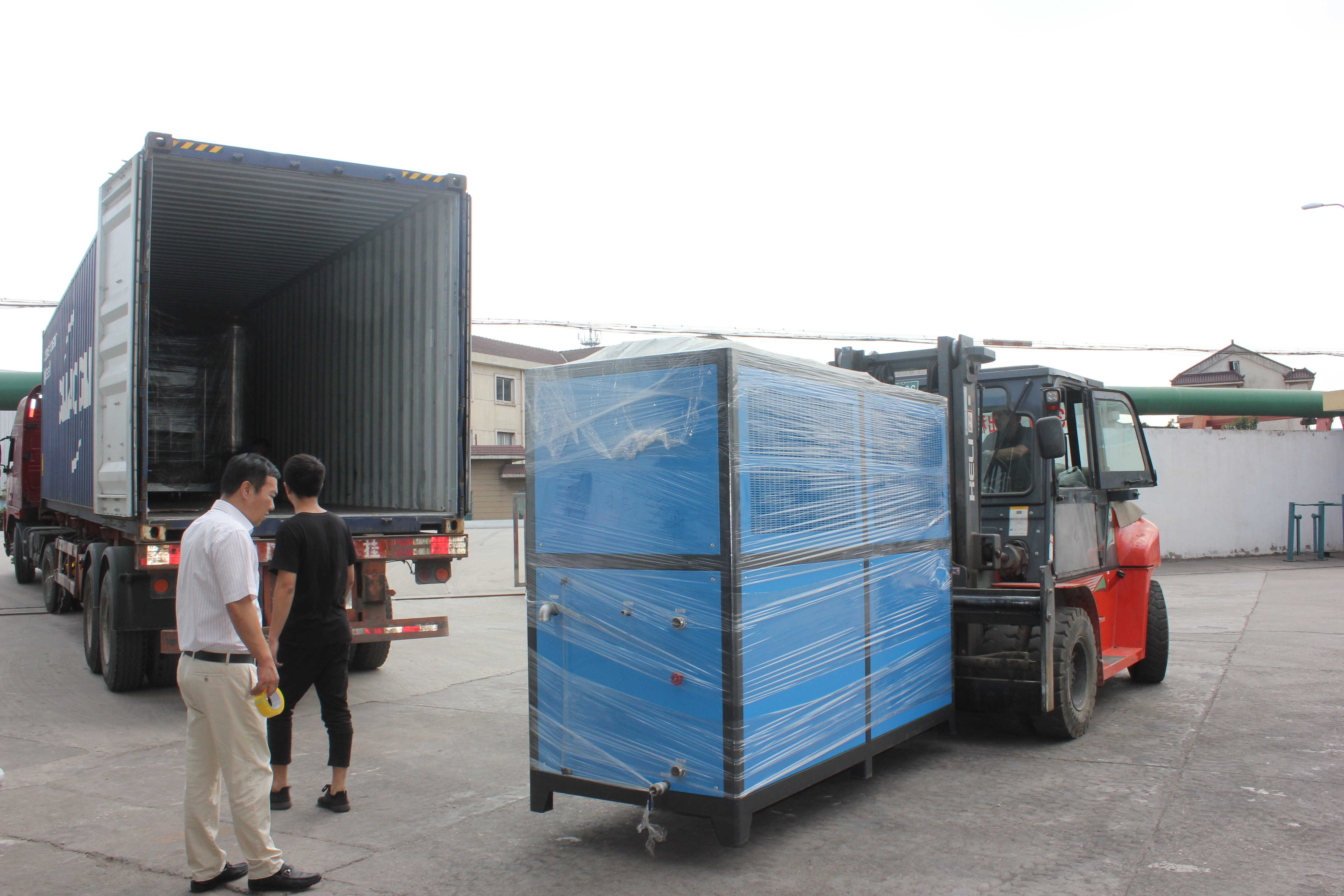 Automatic Bottle Blowing Machine PE Plastic Bottle Making Machine