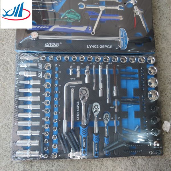 Trucks And Cars Maintenance Tool Set LY401 LY402 LY403 Car repair kit Car tool set Automobile socket wrench