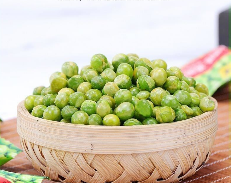Fried Wasabi Green Peas