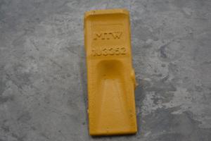 China J350 Digger Bucket Teeth 6kg 1U3352 Cast Alloy MTW wholesale