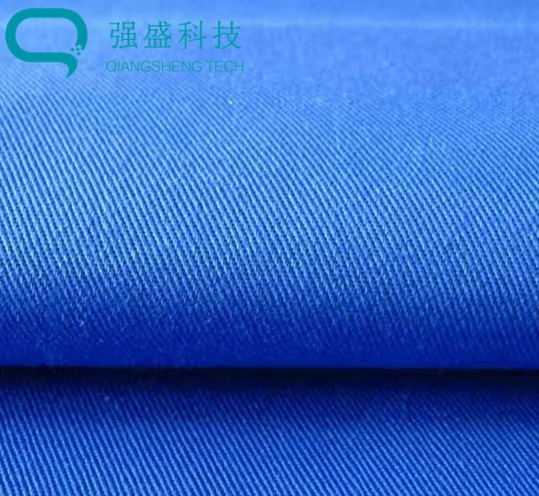110g/M Stiff Elastic Air Permeability Plain Weave TC Fabric