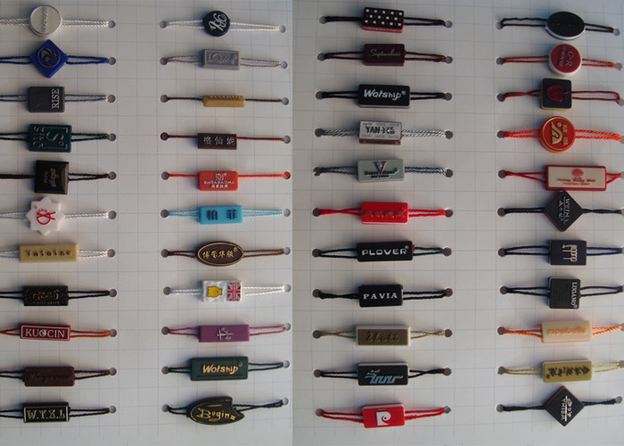 Order Plastic Product Display Tags Holders Suitcase Tags Plastic Swing Hang Tags