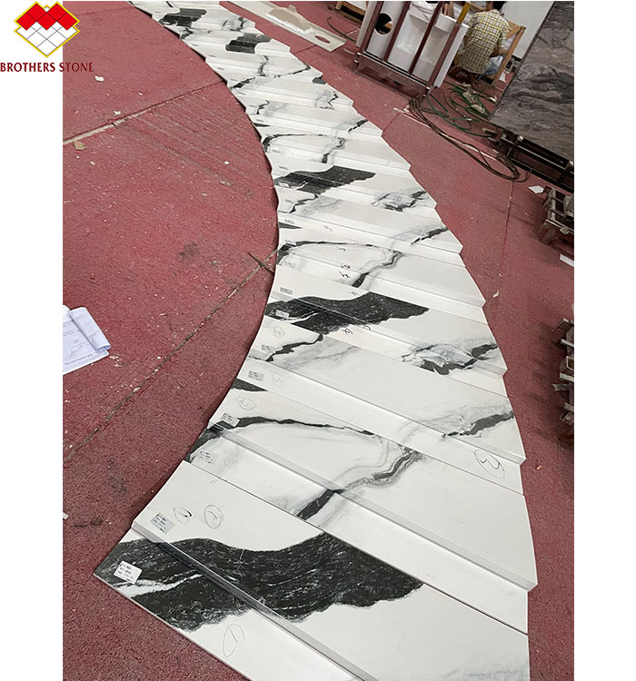 Customized Size Venus Gold Calacatta Marble Spiral Staircase Tread Indoor Modern LED Light and Anti-Slip Design