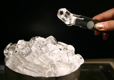 Food Industry Ice Tube Maker Automatic Labor-Saving 21mm/28mm/34mm Ice Size 220v-440v