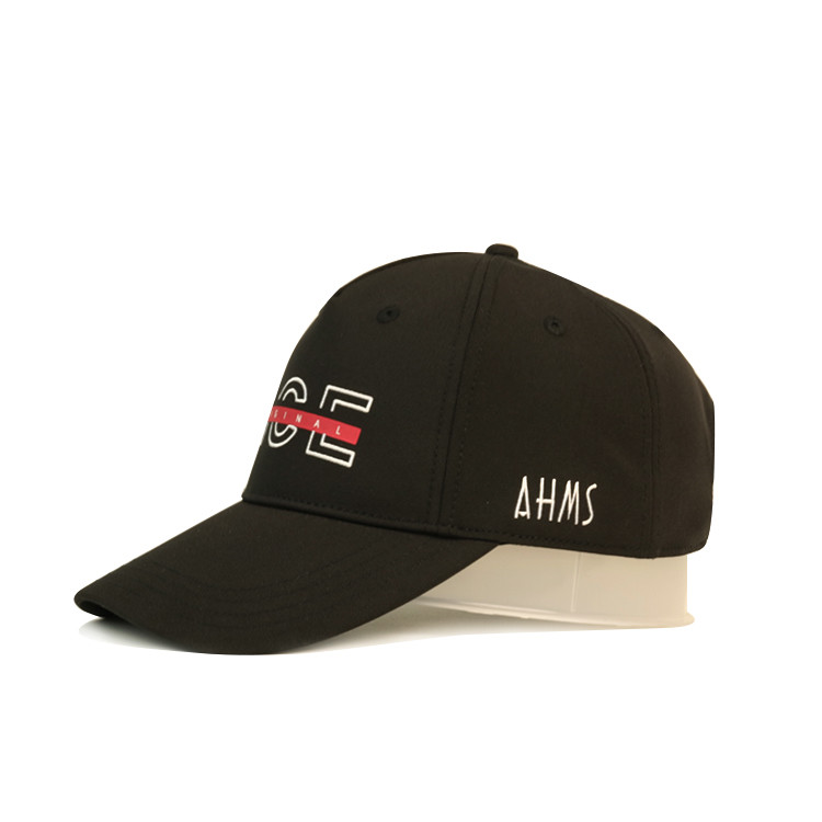 Personalised Flat Embroidered Baseball Caps Eco Friendly With Labels