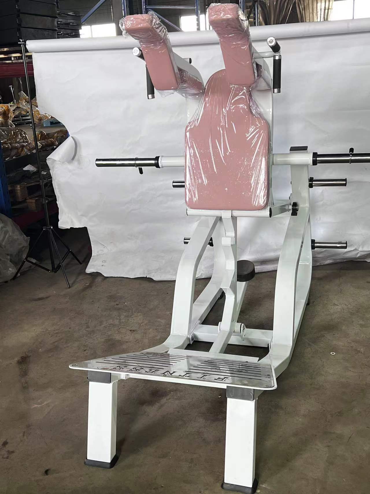 Commercial Gym Machine for Leg Exercise Steel Hack Squat Machine Medium Loader Bodybuilding Tool