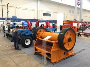 China Electrical 55kW Secondary Jaw Crusher PEX 300x1300 9000kg Fine Crushing wholesale