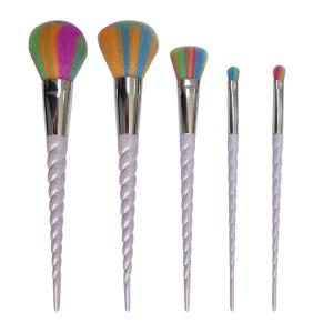 China 5PCS Cosmetic Makeup Brush Set Personalized Colorful Synthetic Hair Plastic Handle Eyeshadow Blusher wholesale