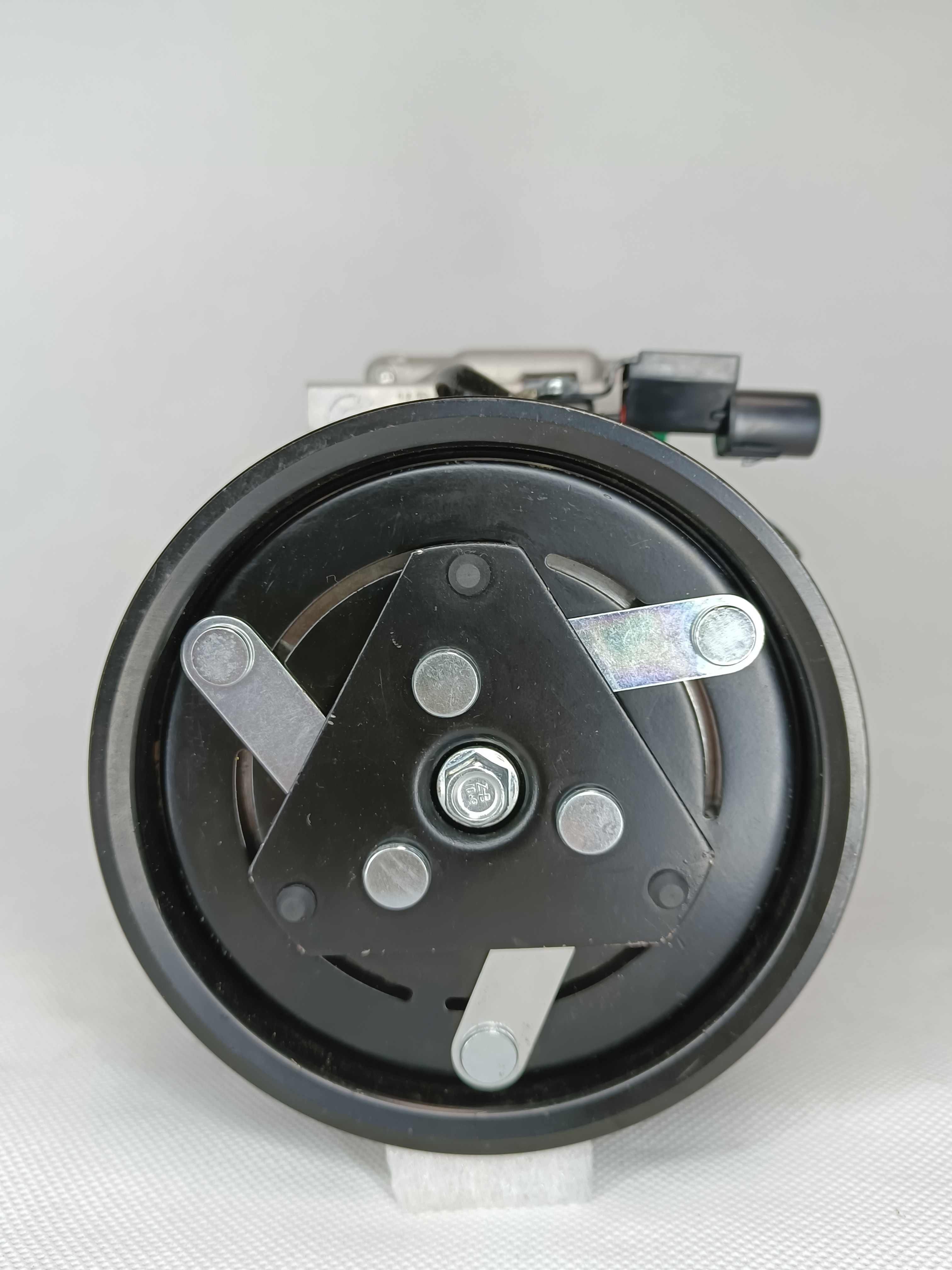 977013K700 Auto AC Compressor For Hyundai SONATA Santafe
