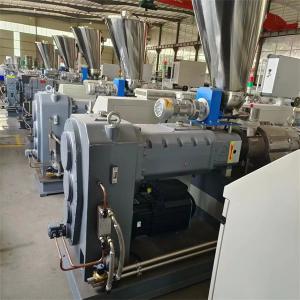 China Low Noise Twin Screw Extruder Plastic Pipe Moulding Machine 1 Year Warranty on sale