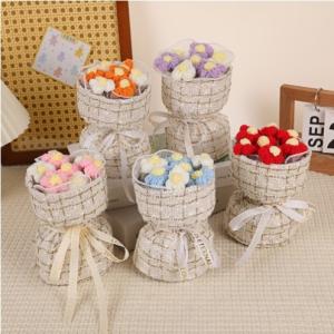 China Small Style Knitted Wool Bouquet 8 Puff Flowers Hand-Woven Bouquet Creative Birthday Gift Multiple Color 10*10*15cm wholesale