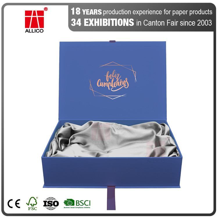 Recycled 128-250gram Clothing Dress Gift Boxes Satin Silk Insert Magnetic