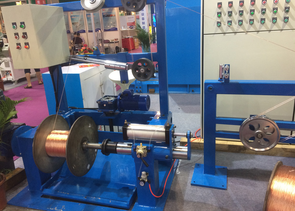 Electrical Cable Plastic Wire Winding Machine Cutting Extrusion Wire Bunching Machine