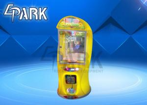 China Luxury And Atttractive Crane Game Machine For Amusement Park wholesale