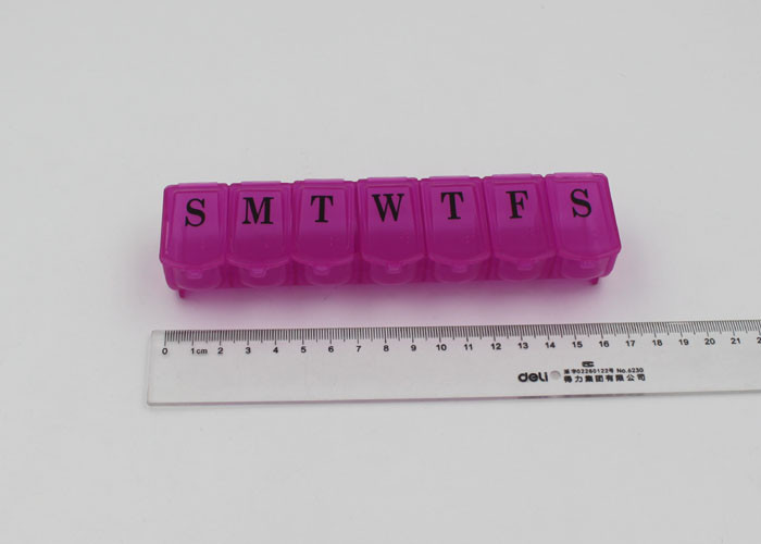 Portable 7 Day Pill Box Organizer For Kid And Adult , Food Grade Medical Pill Box