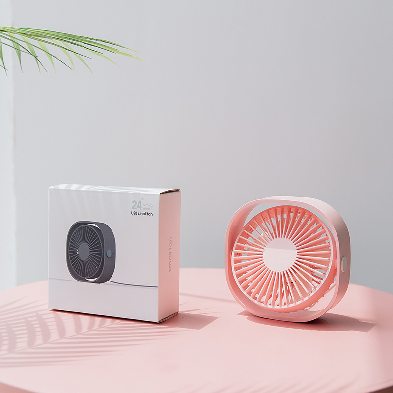 129*122*52 mm Mini Desktop USB Fan with Charging Convenience and Lightweight Design