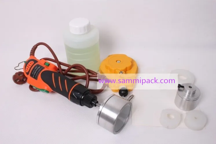 SM-II food and beverage application plastic bottle capping machine