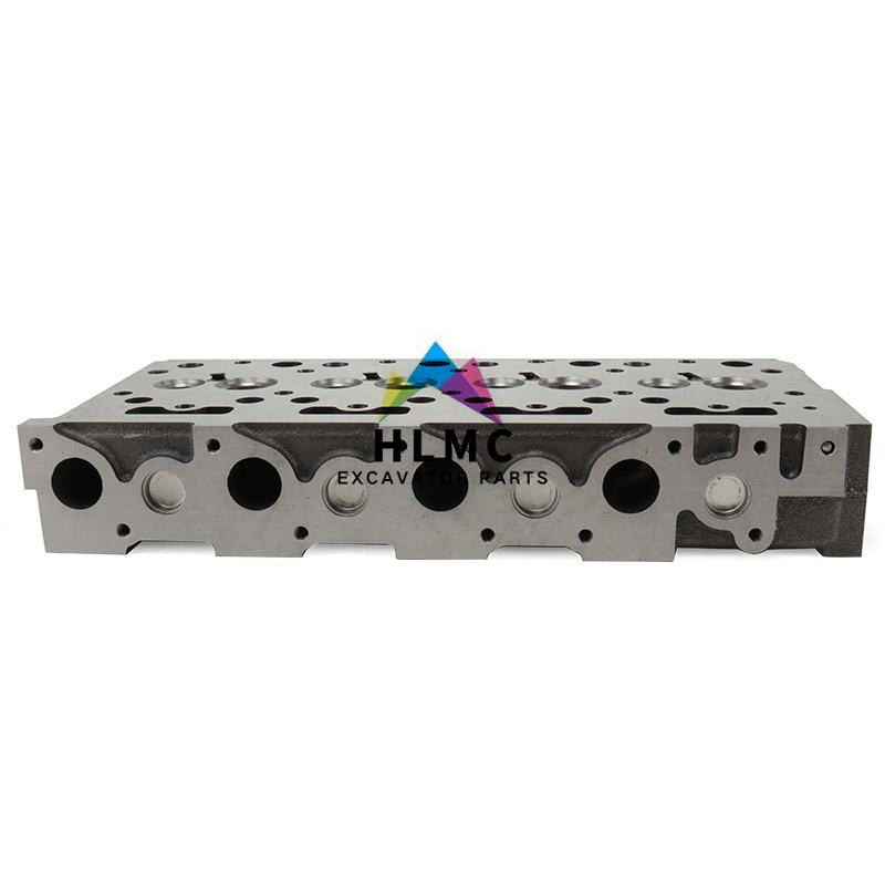 Engine Spare Parts Cylinder Head 15422-03040 Kubota V1702 Diesel Engine
