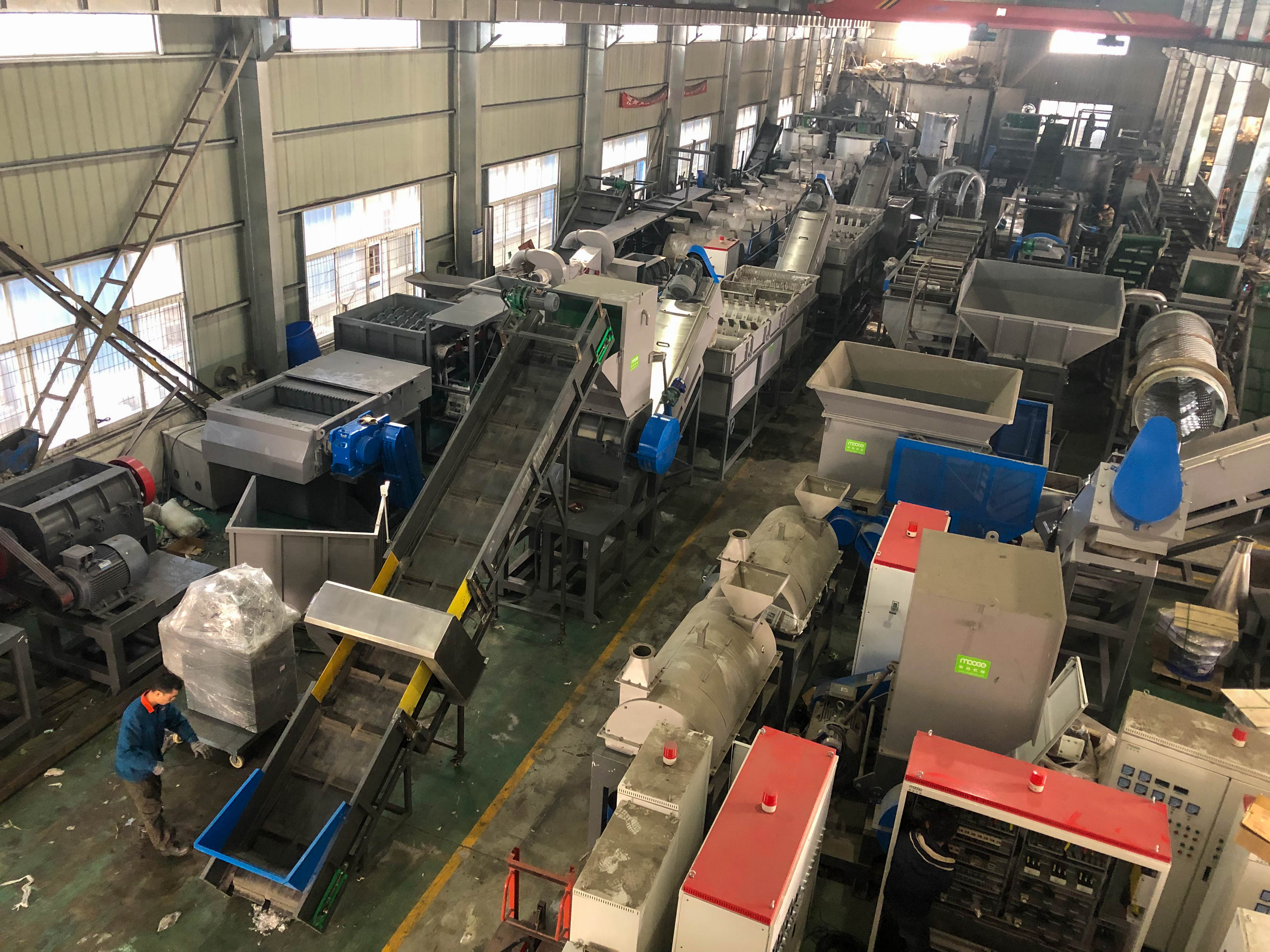 LDPE Mulching Film Recycling Machine LLDPE Film Shredder Machine