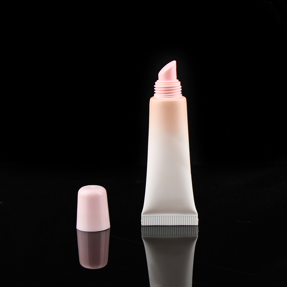 Customize Labels 5ml 10ml 15ml Empty Plastic Cosmetics Cream Lip Balm Tube Lip Gloss Squeeze Soft Tubes for Makeup Applications