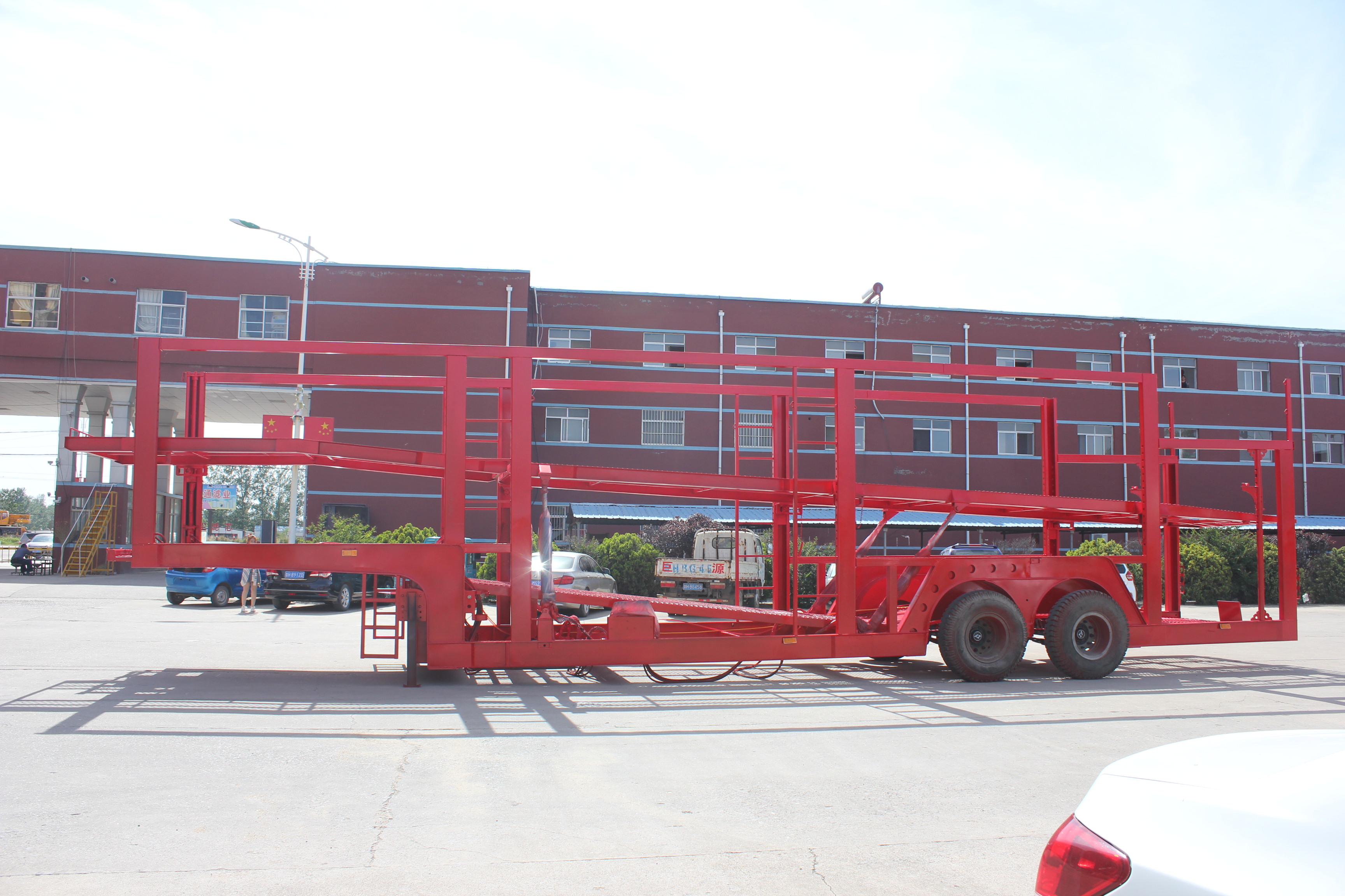 3 Axles Car Carrier Semi Trailer with Steel Material and 40000KG Payload