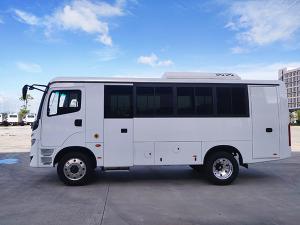 China Right Hand Drive coach Bus 29 seats off road Tourism Passenger Bus 4WD wholesale