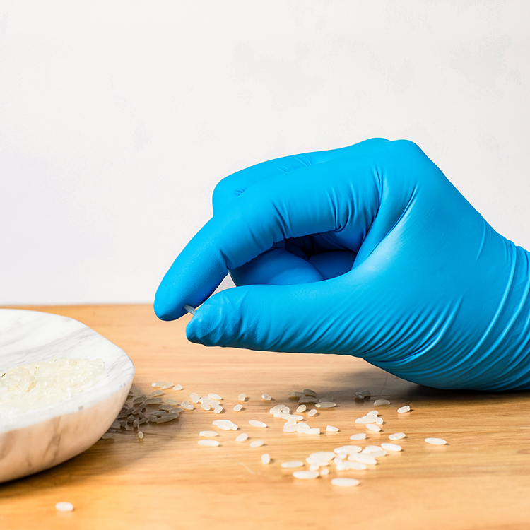 Powder Free Disposable Nitrile Gloves 6 Mil Heavy Duty