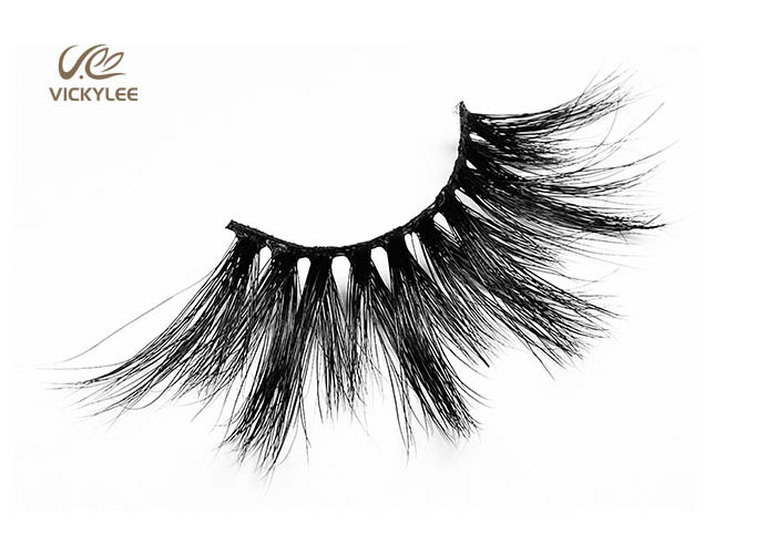 Long Wispy 23MM 6D Volume Lashes For Daily Makeup