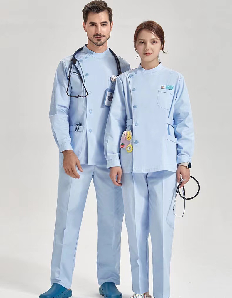 USA Market Customized Cotton Polyester Nurses Uniform Sets with Logo in Various Color