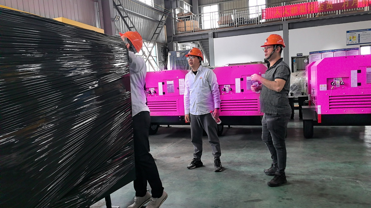 Portable Screw Air Compressor Machine 25bar Mining Screw Air Compressor For Sale