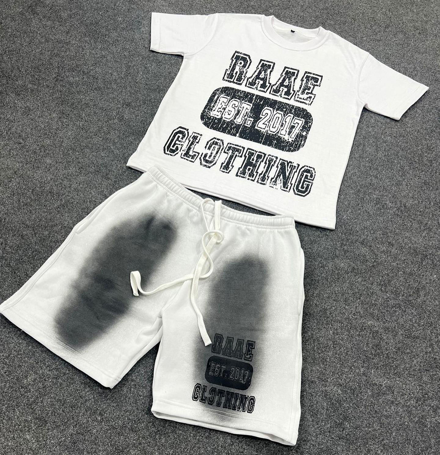 Summer Tracksuit Sweat Suit Unisex Men's Custom T-shirt and Shorts Set with Acid Wash