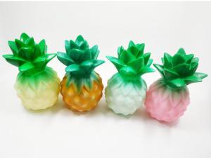 China Plastic Pineapple Shaped LED Night Light Table Lamps toy gifts wholesale