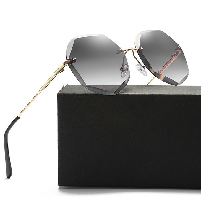 BSCI Oversized Shades Female Trendy UV400 Rimless Designer Sunglasses