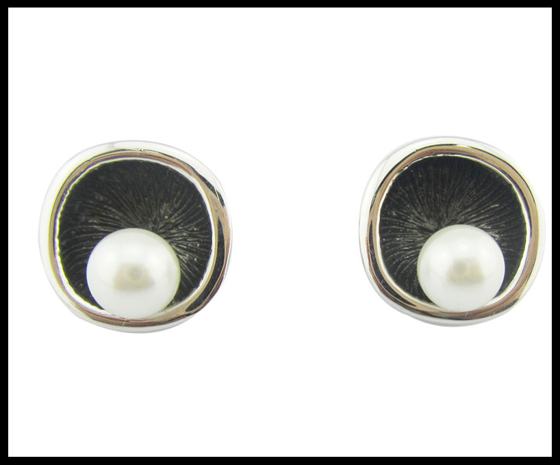 Pearl Round White Pearl Classic Style Silver 925 Jewelry Set with AAA CZ and Rhodium Plating Sterling Silver Wedding