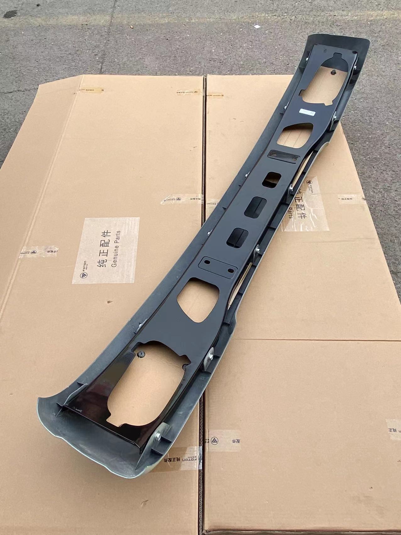 Foton Original Genuine Auto Parts Omar Front Bumper for Alpha Truck 1B18053100201