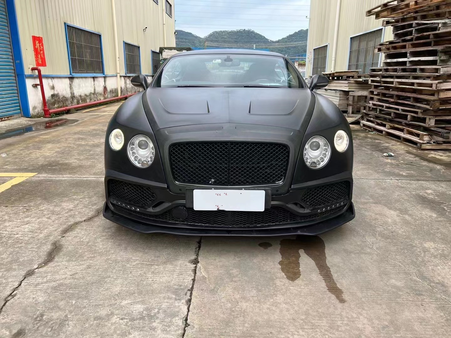 2014 - 2016 Bentley Continental Body Kit Plastic Front And Rear Spoiler Hoods