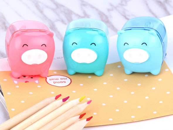 Various Colors Manual pencil sharpener 3.5cm Kids Children Stationery Supplies Animal Mini Piggy Piglet Dinosaur