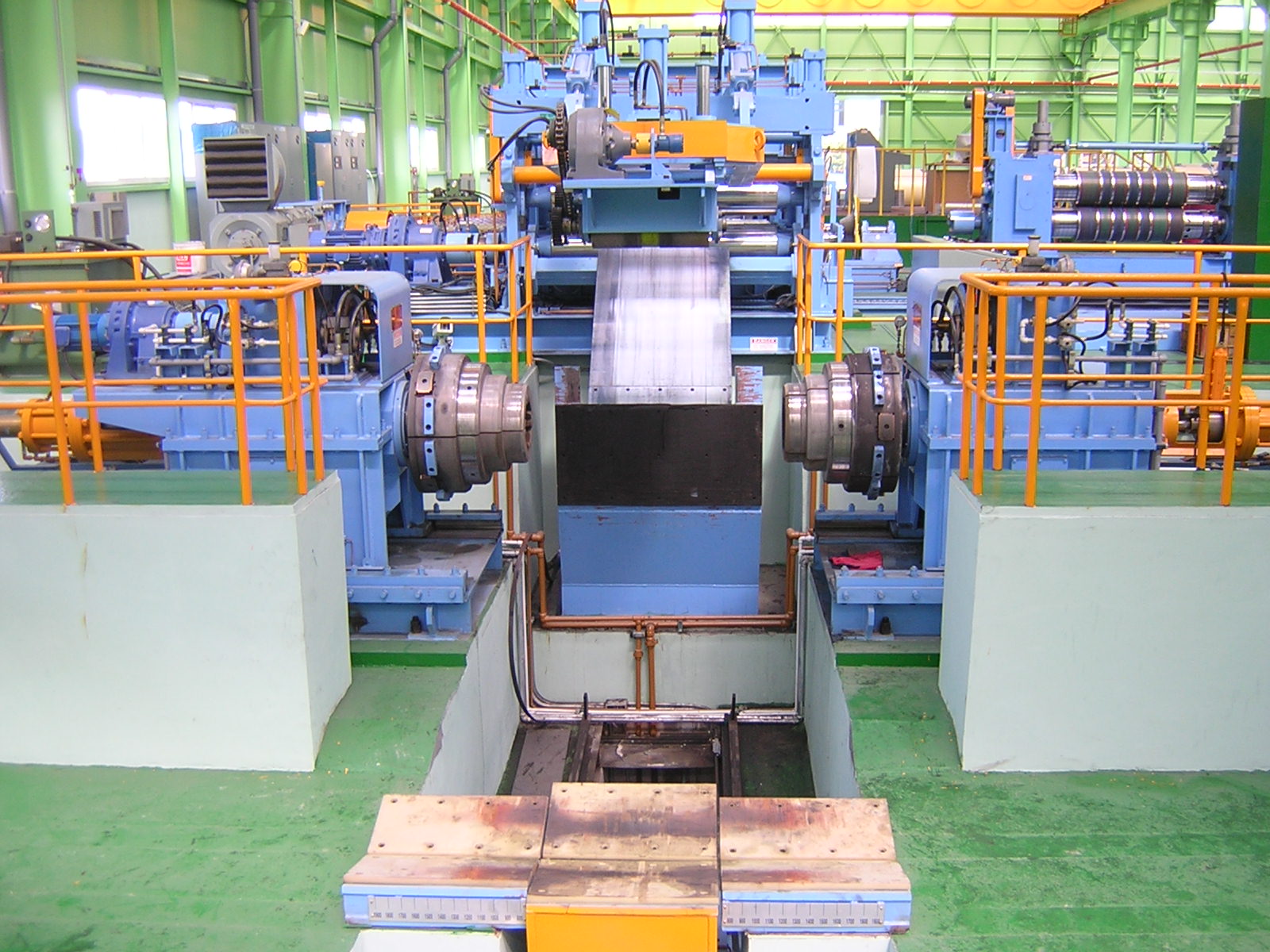 High Precision Stainless Steel Coil Uncoiling Leveling Shearing Assembly Line in 2022