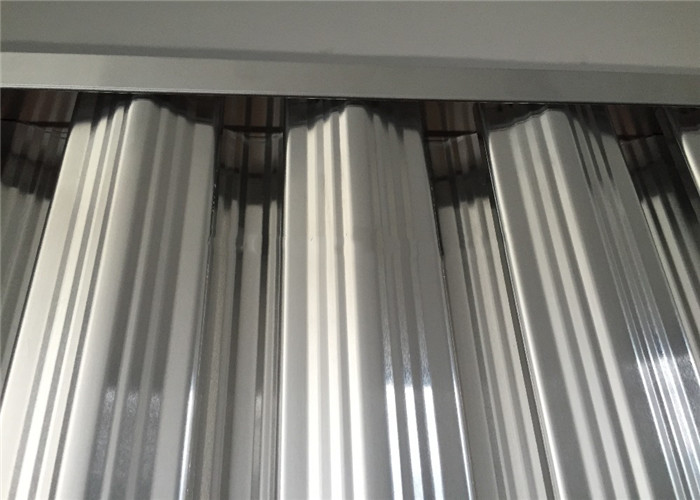 Stylish Kitchen Chimney Baffle Filter Standard Size With Ventilation System