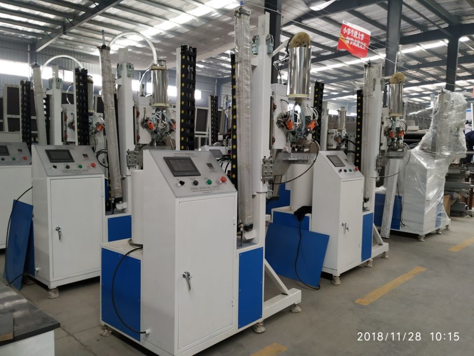 Automatic Insulating Glass Desiccant Filling Machine With PLC Control System