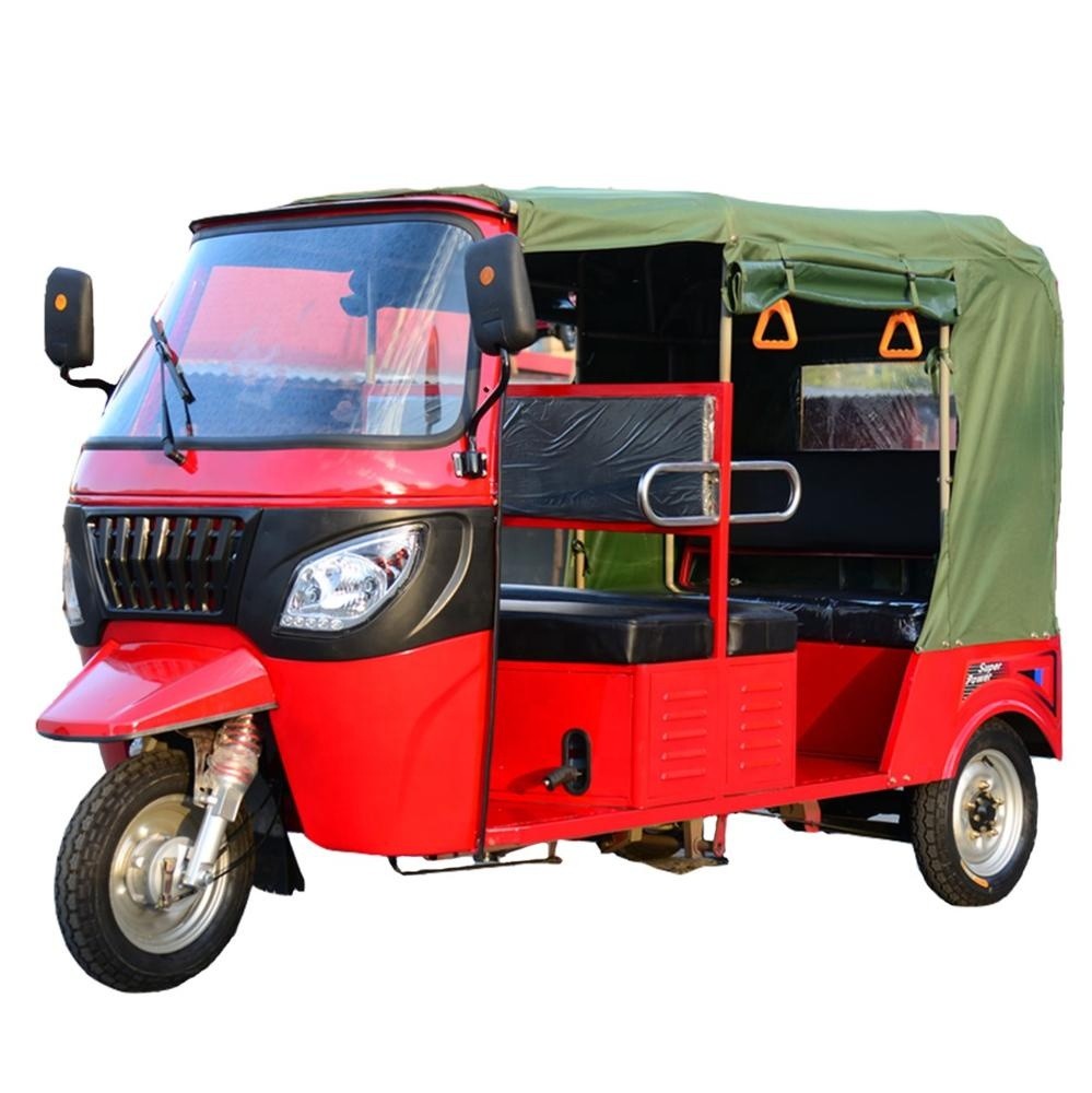 China Tuk Tuk Taxi Bajaji Gasoline 80km/H Cabin Tricycle wholesale