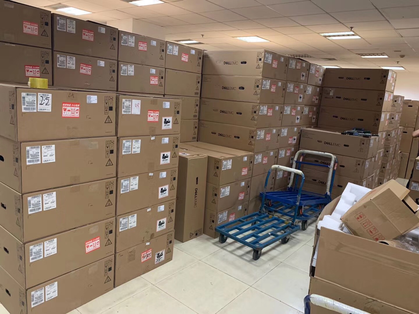 530-8i 550W Thinksystem SR530 Lenovo GPU Server 7x08cto1ww Intel 3204 16GB