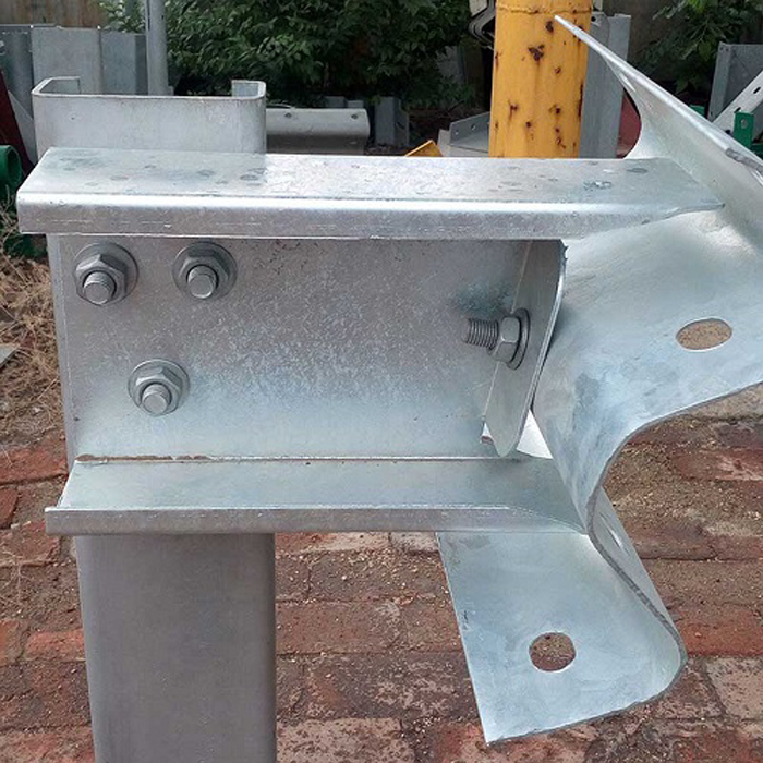 Highway Guardrail Round Head Hot Dip Galvanized Bolt for Roadway Safety Standards