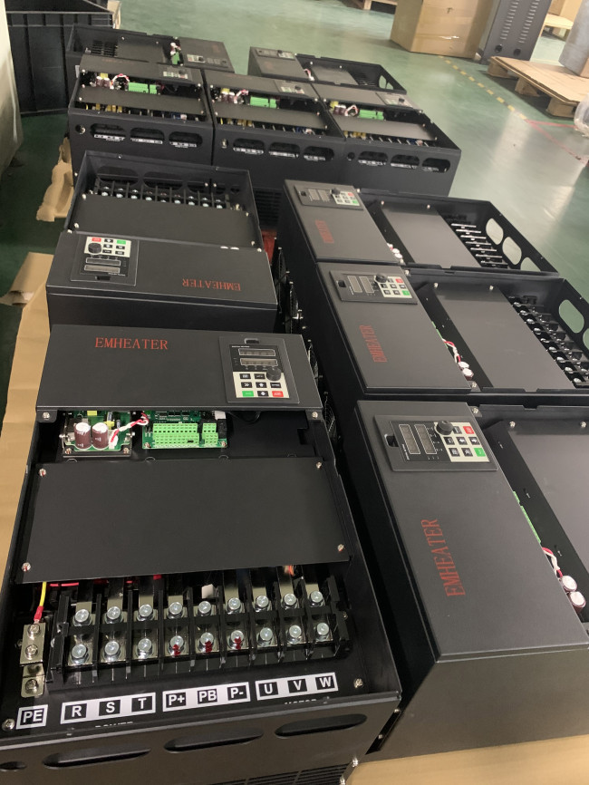 0 To 3000Hz 75KW Variable Frequency Inverters 150A Ac Motor Inverter