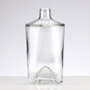 China Natural Wooden Cork and Clear Glass Luxury Flint Gin Bottle 100ml 200ml 375ml 500ml 750ml wholesale