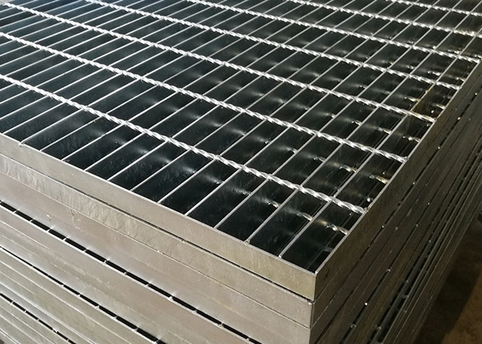 Non Slip Q345 Hot Dip Galvanized Steel Grating For Bridge Pavement