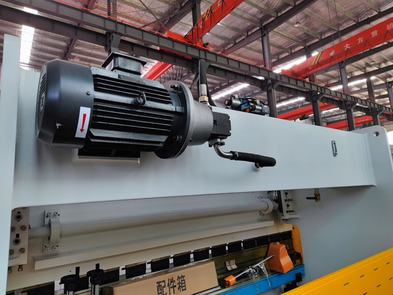 1000kn Iron Sheet Plate CNC Bending Machine Hydraulic