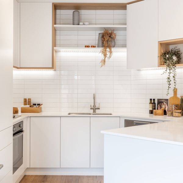 U Shape Matte White Melamine Small Modular Kitchen Cabinets With Handless Design For Apartment