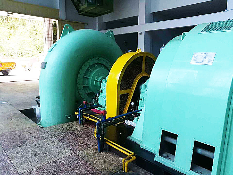 Power Water Turbine Generator Customized Color Brushless/Brush Excitation 220V-690V 50/60Hz 200kw-20mw Air/Water